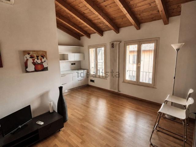 Appartamento in affitto a Pianura Reggiana, Re