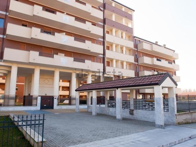 Appartamento in affitto a Santa Maria Rossa, Garbagnate Milanese