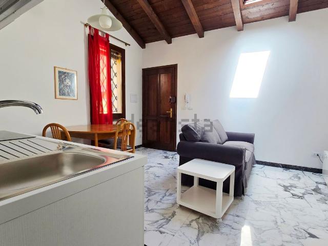 Appartamento in affitto a Santo Stefano, Bologna