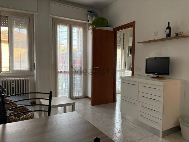 Appartamento in affitto a Municipio 9, Milano