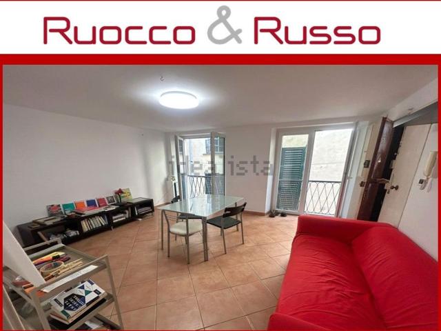 Appartamento in affitto a Centro Est, Serra Riccò