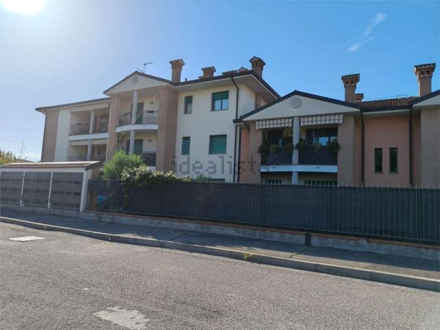 Appartamento in affitto a Robecchetto Con Induno, Lombardia
