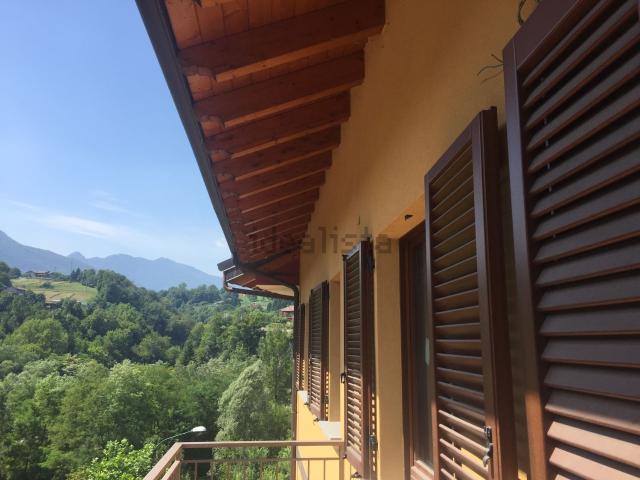 Appartamento in affitto a Berbenno, Lombardia