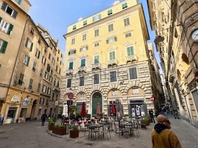 Appartamento in affitto a Centro Est, Serra Riccò