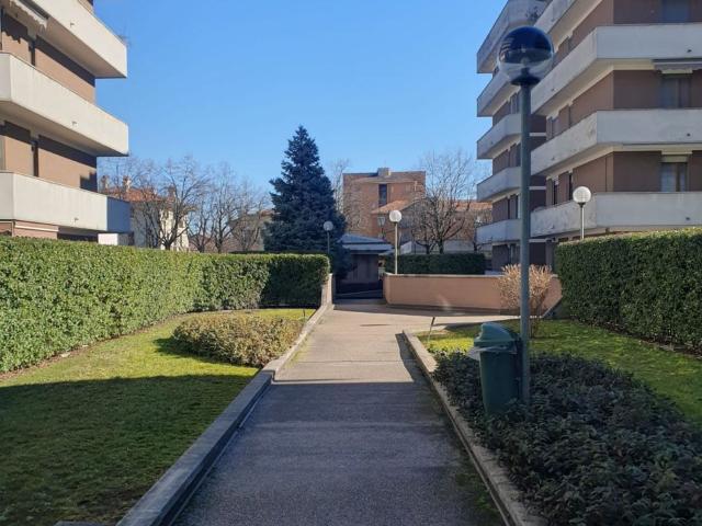 Attico in affitto a Bettola, Peschiera Borromeo