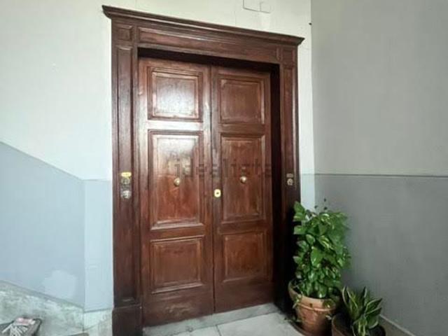 Appartamento in affitto a Municipalità 1, Campania