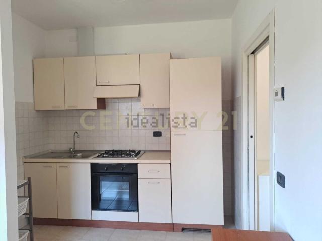 Appartamento in affitto a Sud-Ovest, Brenzone