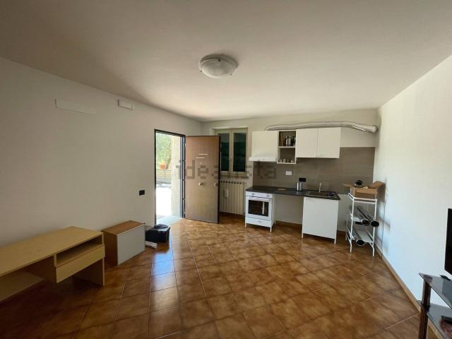Appartamento in affitto a Valle Martella, Zagarolo