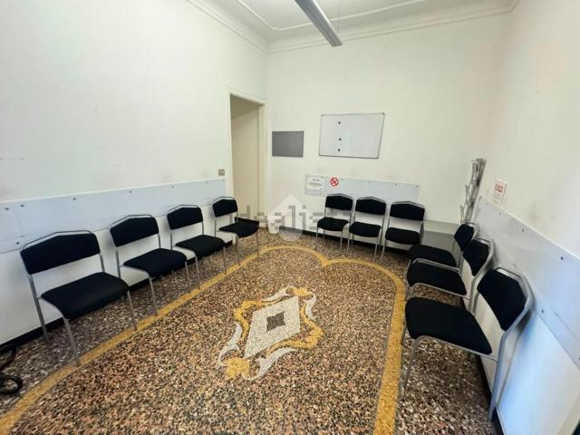 Appartamento in affitto a Centro Ovest, Serra Riccò