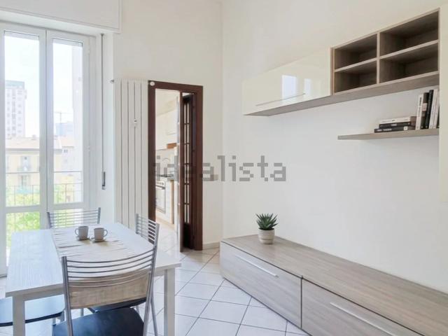 Appartamento in affitto a Municipio 6, Milano