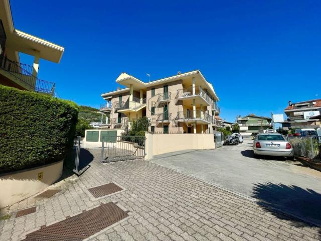 Appartamento in affitto a San Francesco, Marche