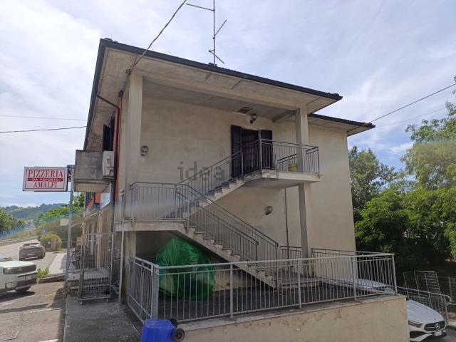 Appartamento in affitto a Medesano, Ramiola