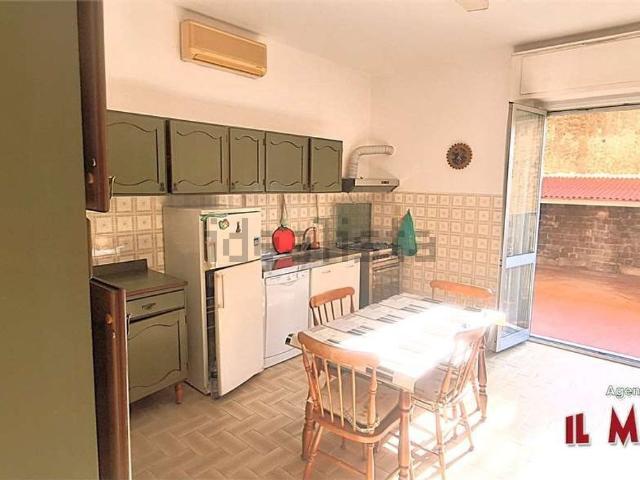 Appartamento in affitto a Ponente, Serra Riccò