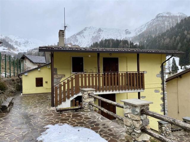 Appartamento in affitto a Comunità Montana della Valle Brembana, Foppolo
