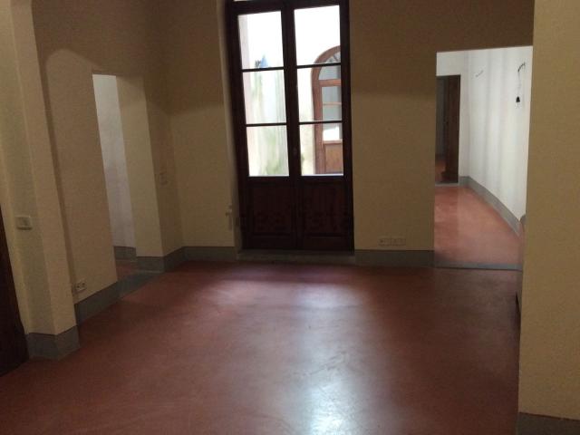 Appartamento in affitto a Palazzo Del Pero, Toscana