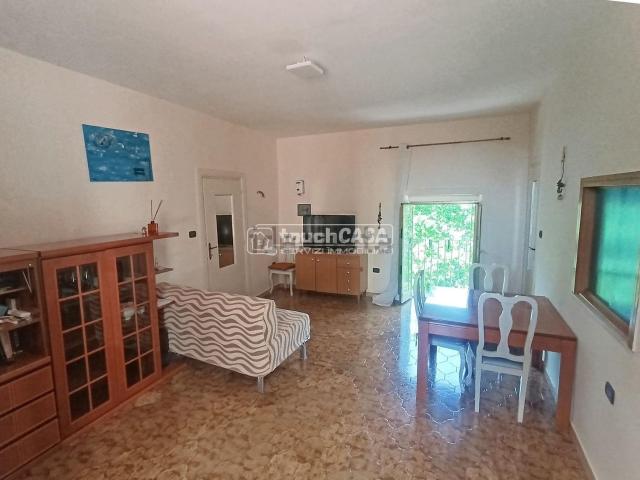 Appartamento in affitto a Borgo San Lorenzo, Aversa