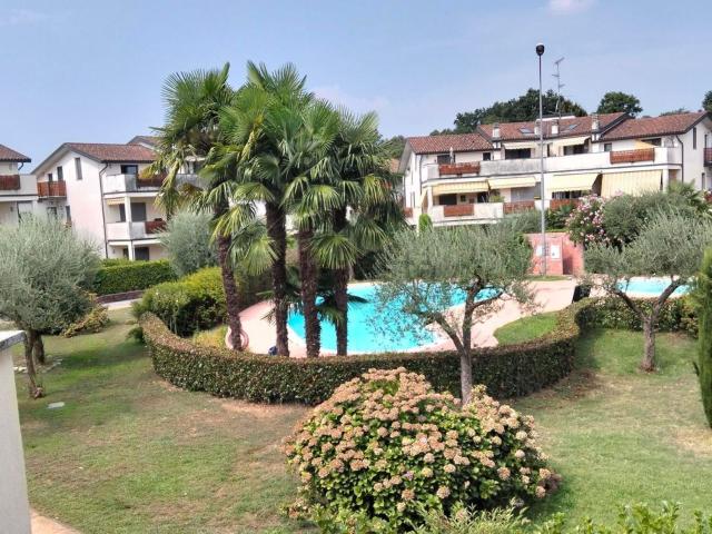 Appartamento in affitto a Brebbia, Lombardia