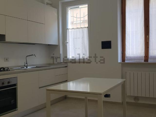 Appartamento in affitto a Marche, Macerata