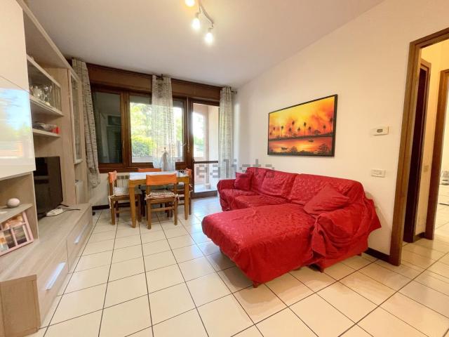 Appartamento in affitto a Cornaredo, Lombardia