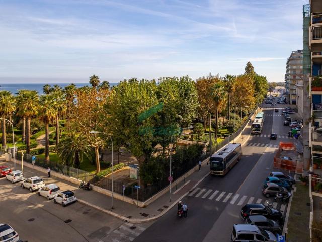 Appartamento in affitto a Municipio 1, Puglia