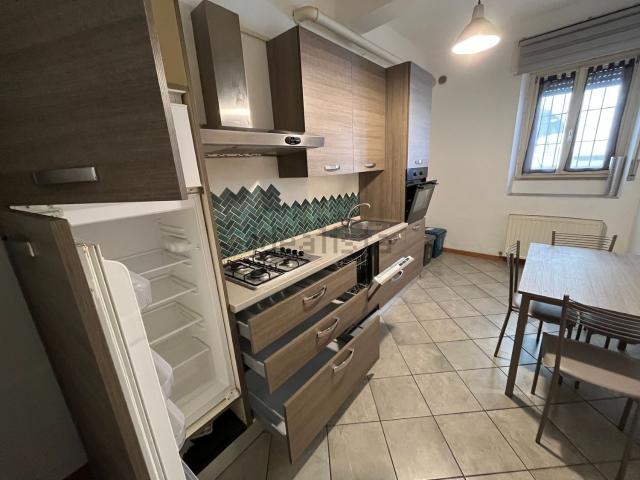 Appartamento in affitto a Infrangibile, Piacenza