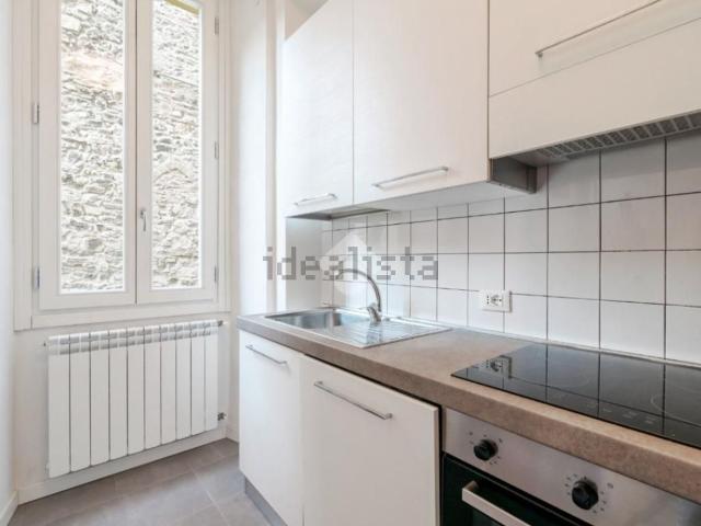 Appartamento in affitto a Zona Centro, Brescia