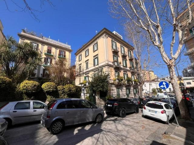 Appartamento in affitto a Municipalità 5, Campania