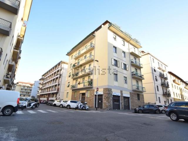 Appartamento in affitto a Quartiere 3, Firenze