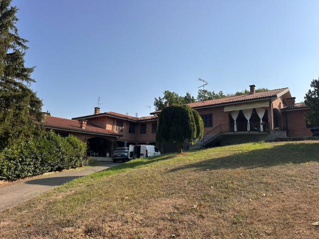 Appartamento in affitto a Gavi, Alessandria