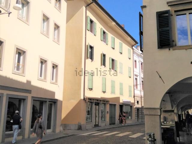Appartamento in affitto a Borgo Gemona, Reana Del Roiale