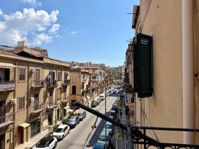 Appartamento in affitto a V Circoscrizione, Palermo