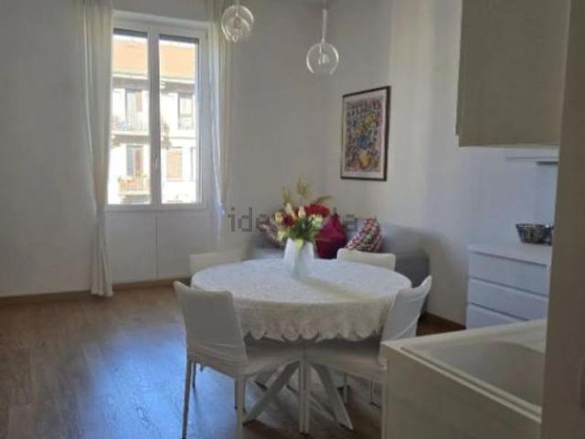 Appartamento in affitto a Municipio 9, Milano