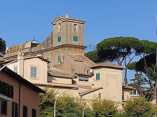 Appartamento in affitto a Municipio Roma XV, Roma Capitale