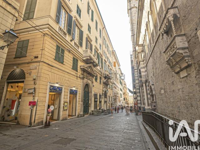 Appartamento in affitto a Centro Est, Serra Riccò