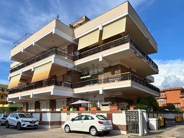 Appartamento in affitto a Torvajanica, Pomezia