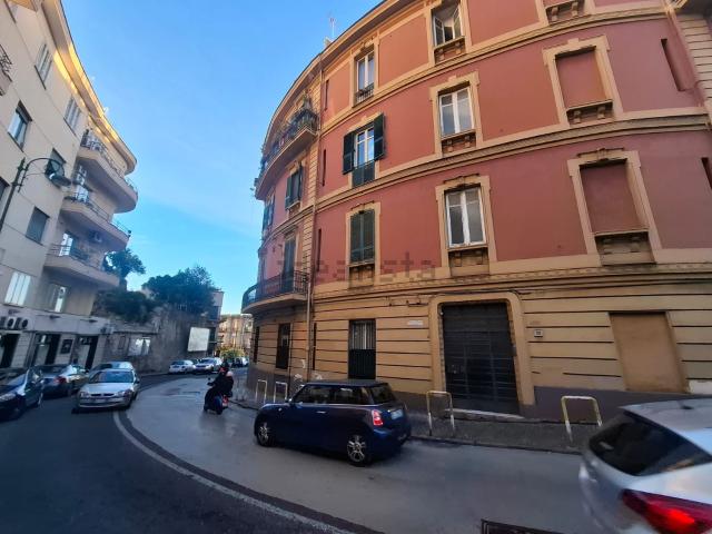 Appartamento in affitto a Municipalità 1, Campania