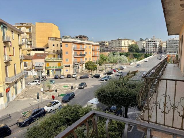 Appartamento in affitto a Benevento, Campania