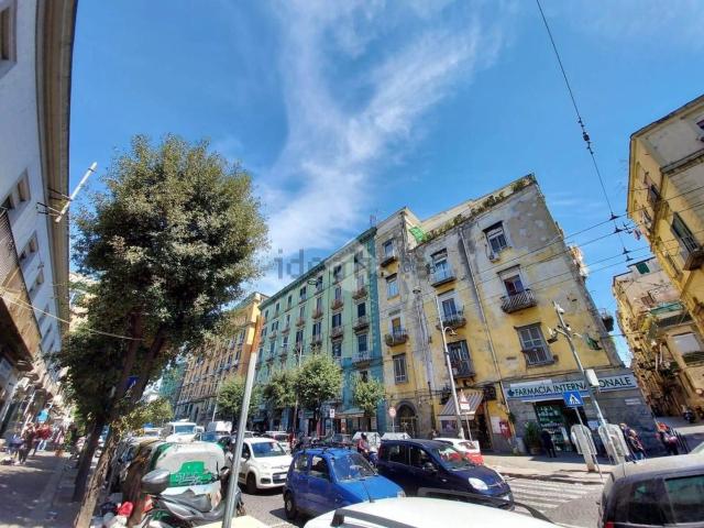 Appartamento in affitto a Municipalità 3, Campania