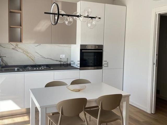 Appartamento in affitto a Ciarnin, Senigallia