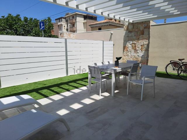 Appartamento in affitto a Ciarnin, Senigallia