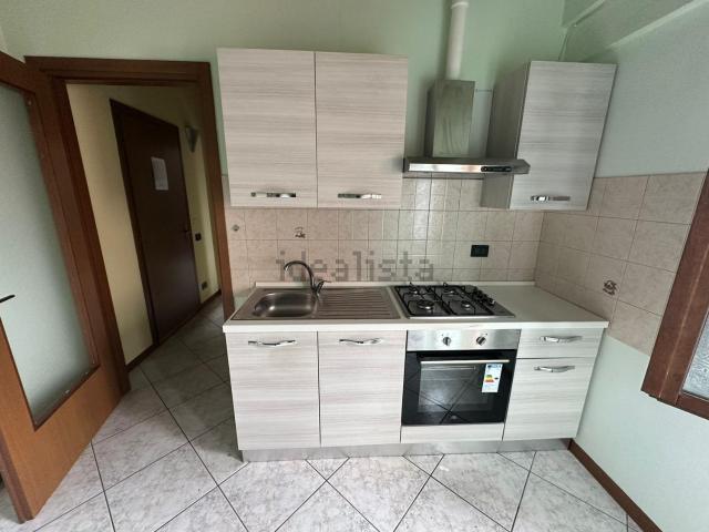 Appartamento in affitto a Lendinara, Veneto