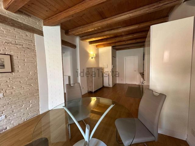Appartamento in affitto a Capodimonte, Marche