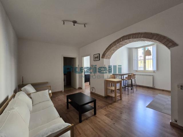 Appartamento in affitto a Tirassegno, Marche