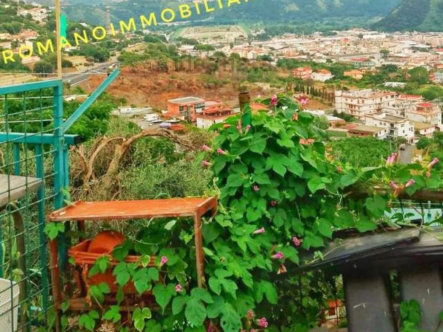 Appartamento in affitto a Pisciarelli, Pozzuoli