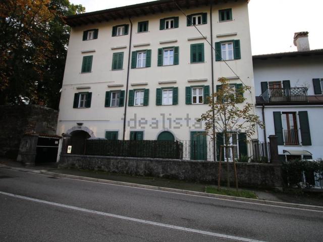 Appartamento in affitto a Piazzutta / Placuta, Gorizia