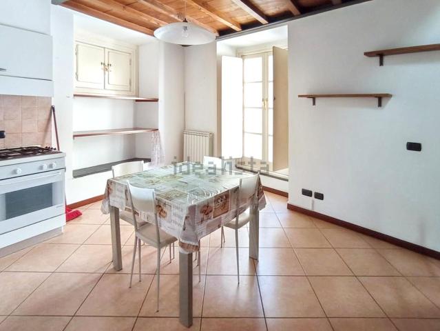 Appartamento in affitto a Centro Ovest, Serra Riccò