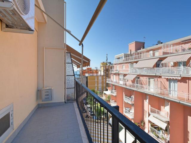 Appartamento in affitto a San Bartolomeo Al Mare, Liguria