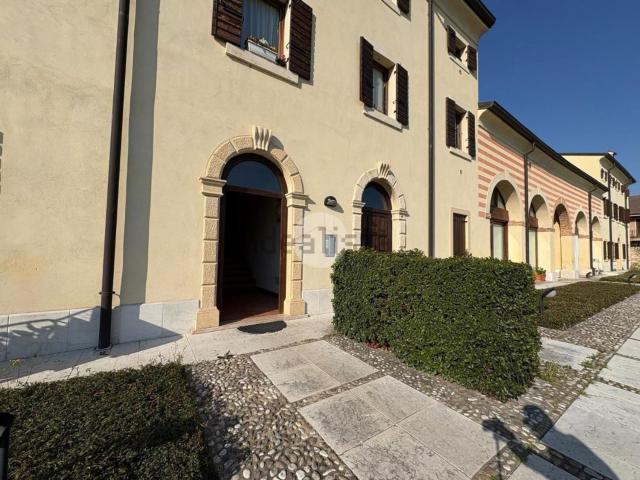 Appartamento in affitto a Colognola Ai Colli, Veneto