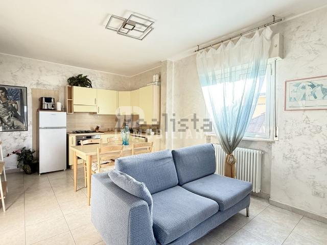 Appartamento in affitto a Alba, Riccione