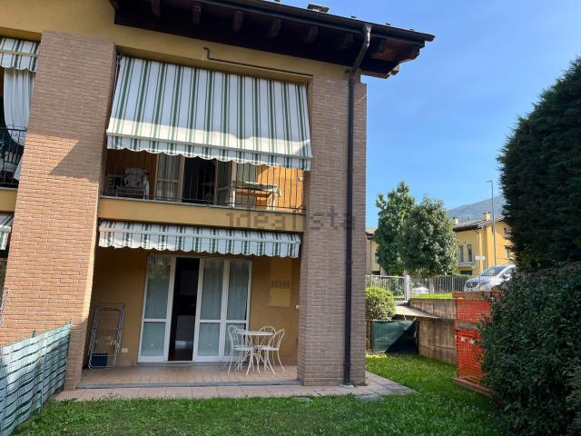 Appartamento in affitto a Villatico, Colico
